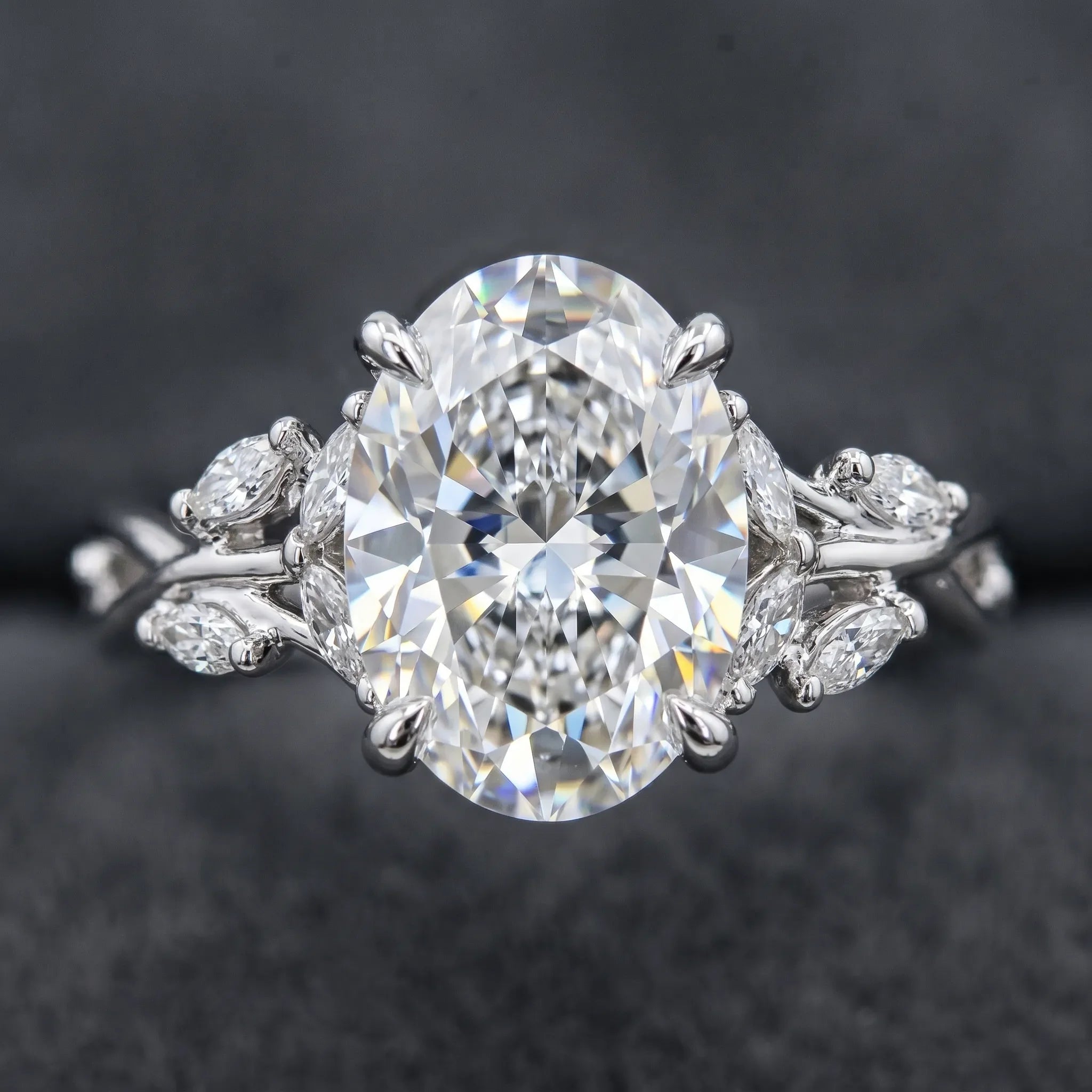 Your Forever Sparkle: Vintage Heirloom Oval Ring (Limited Stock)--Last Day Sale-90% OFF🔥